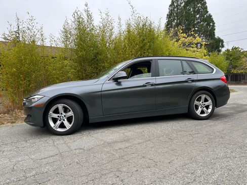 Used 2015 BMW 328d xDrive Wagon AWD/4WD image 6