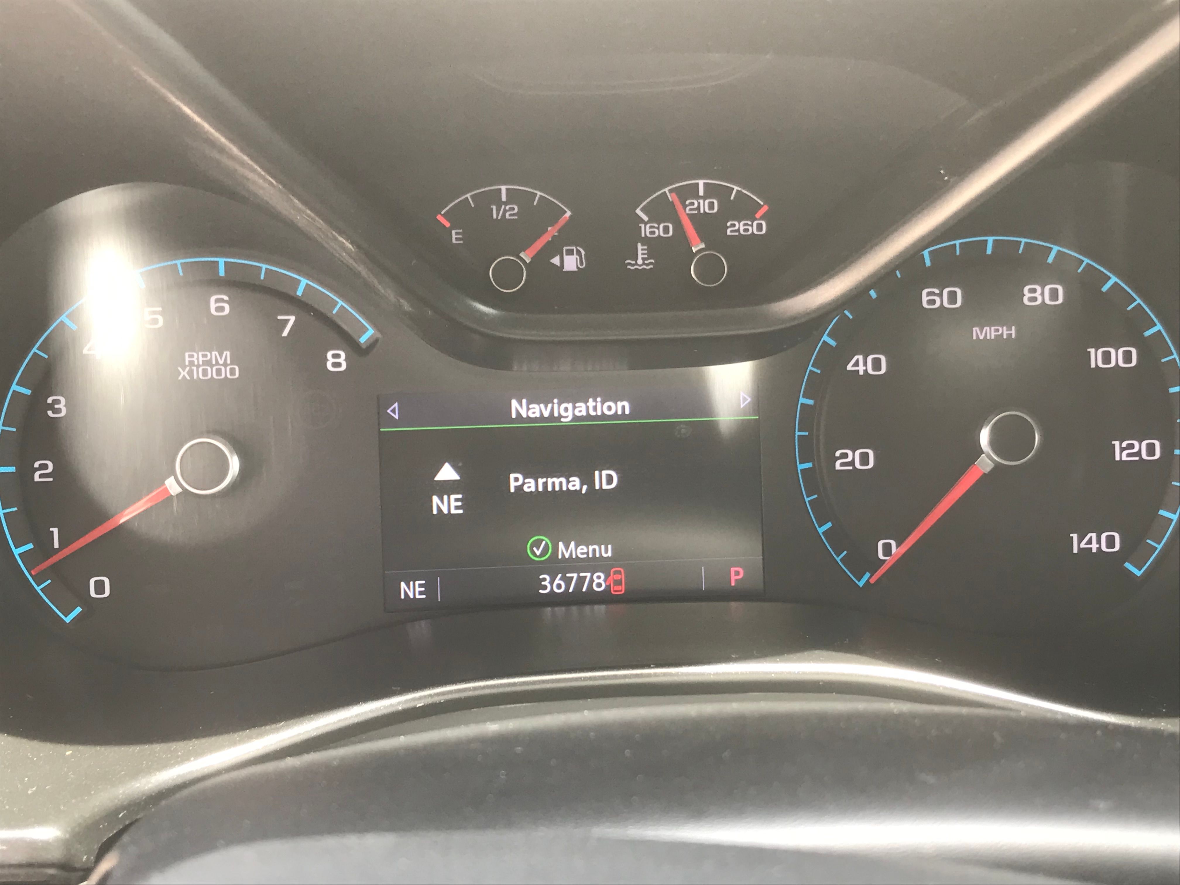 Used 2022 GMC Canyon Elevation w/ Elevation Premium Package AWD/4WD image 9