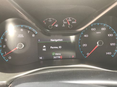 Used 2022 GMC Canyon Elevation w/ Elevation Premium Package AWD/4WD image 9