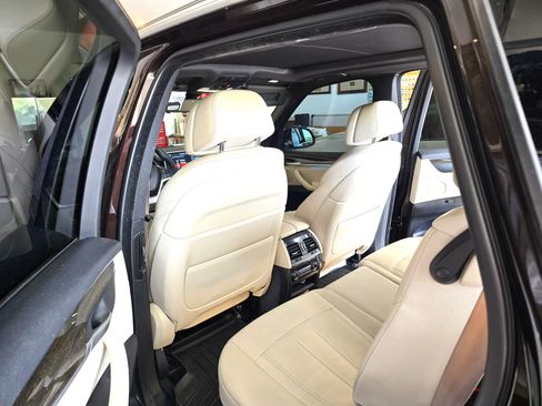 Used 2018 BMW X5 sDrive35i w/ Lighting Package image 16