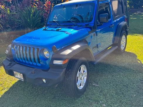 Used 2022 Jeep Wrangler Sport image 1