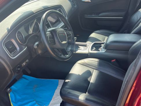 Used 2021 Dodge Charger SXT w/ Leather Interior Group RWD image 5