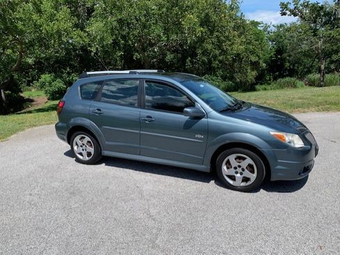 Used 2006 Pontiac Vibe w/ Sun And Sound Package FWD image 27