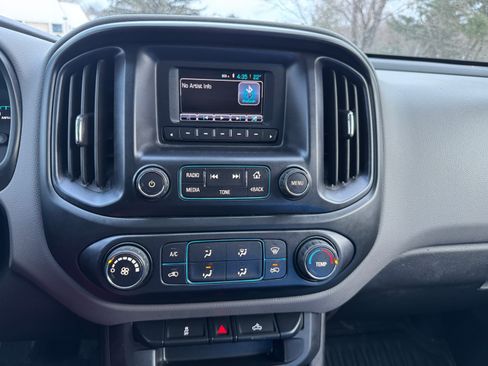 Used 2016 Chevrolet Colorado W/T w/ WT Convenience Package image 14