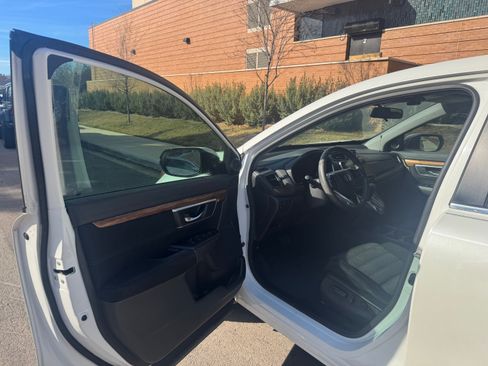 Used 2019 Honda CR-V EX image 11