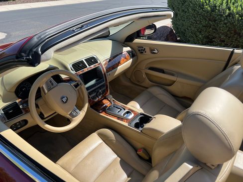 Used 2007 Jaguar XKR R image 8