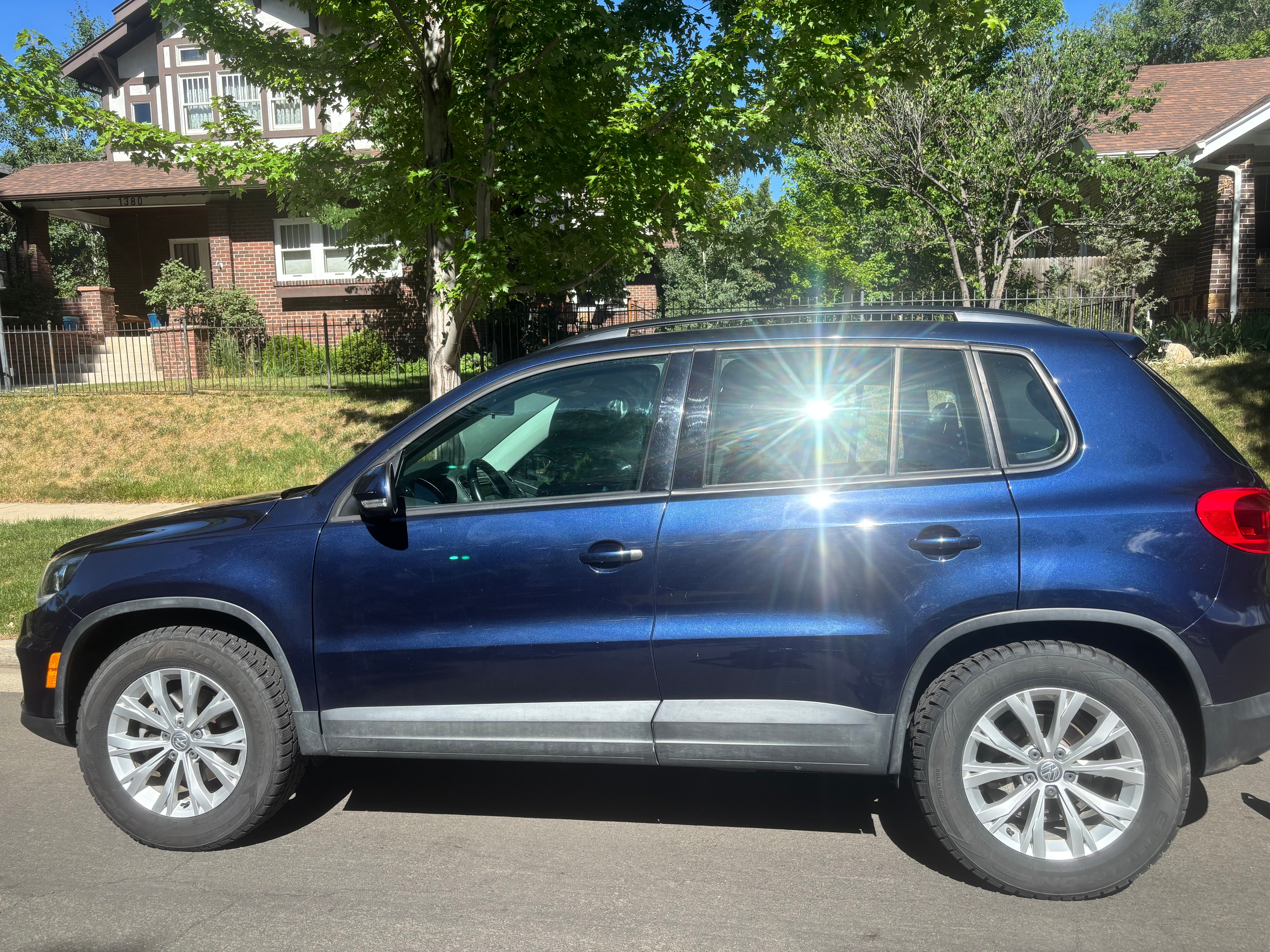 Used 2015 Volkswagen Tiguan SE FWD image 4