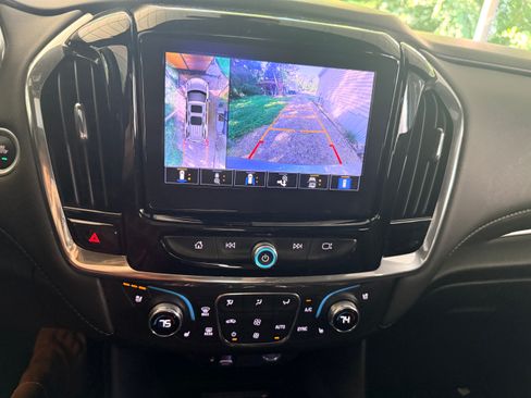 Used 2023 Chevrolet Traverse Premier w/ Redline Edition AWD/4WD image 15