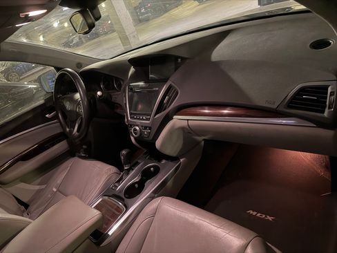 Used 2015 Acura MDX w/ Technology Package AWD/4WD image 19