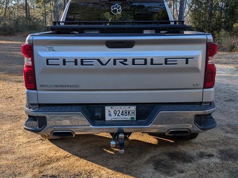 Used 2019 Chevrolet Silverado 1500 LT w/ All-Star Edition image 12