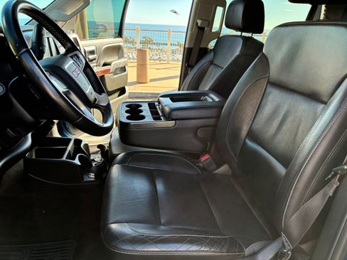 Used 2016 GMC Sierra 1500 SLE w/ SLE Value Package image 12