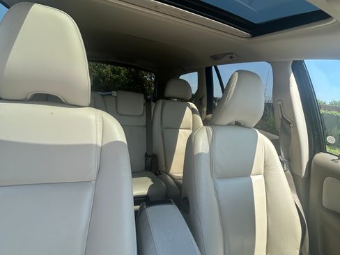 Used 2014 Volvo XC90 3.2 image 11