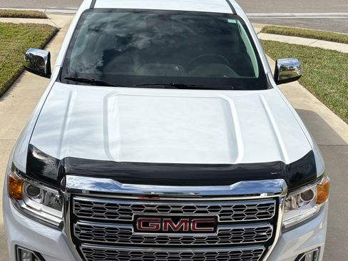 Used 2022 GMC Canyon Denali image 9