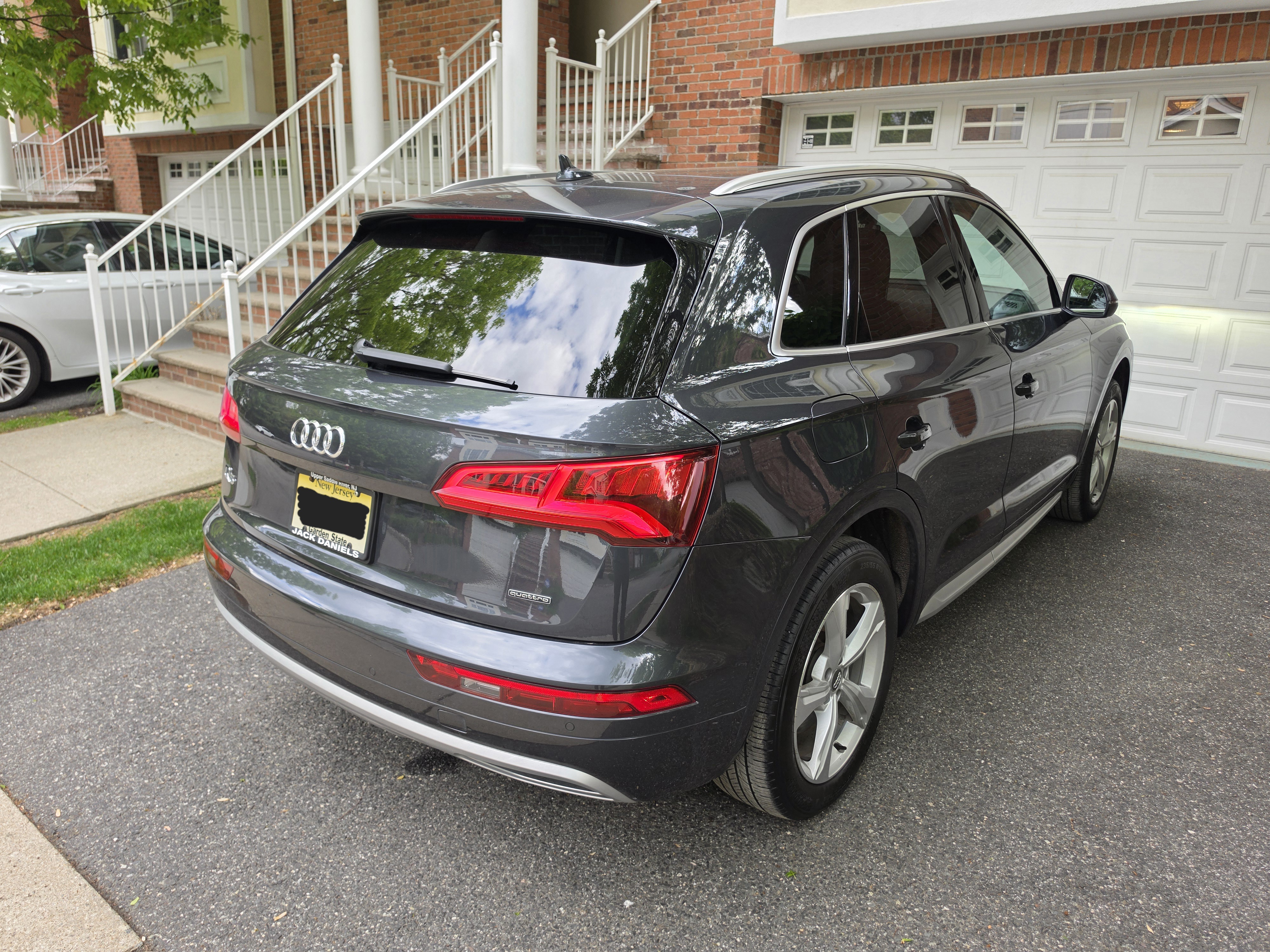 Used 2020 Audi Q5 2.0T Premium Plus w/ Premium Plus Package AWD/4WD image 10