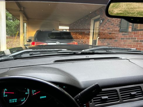 Used 2009 Chevrolet Silverado 1500 LTZ w/ Safety Package image 15