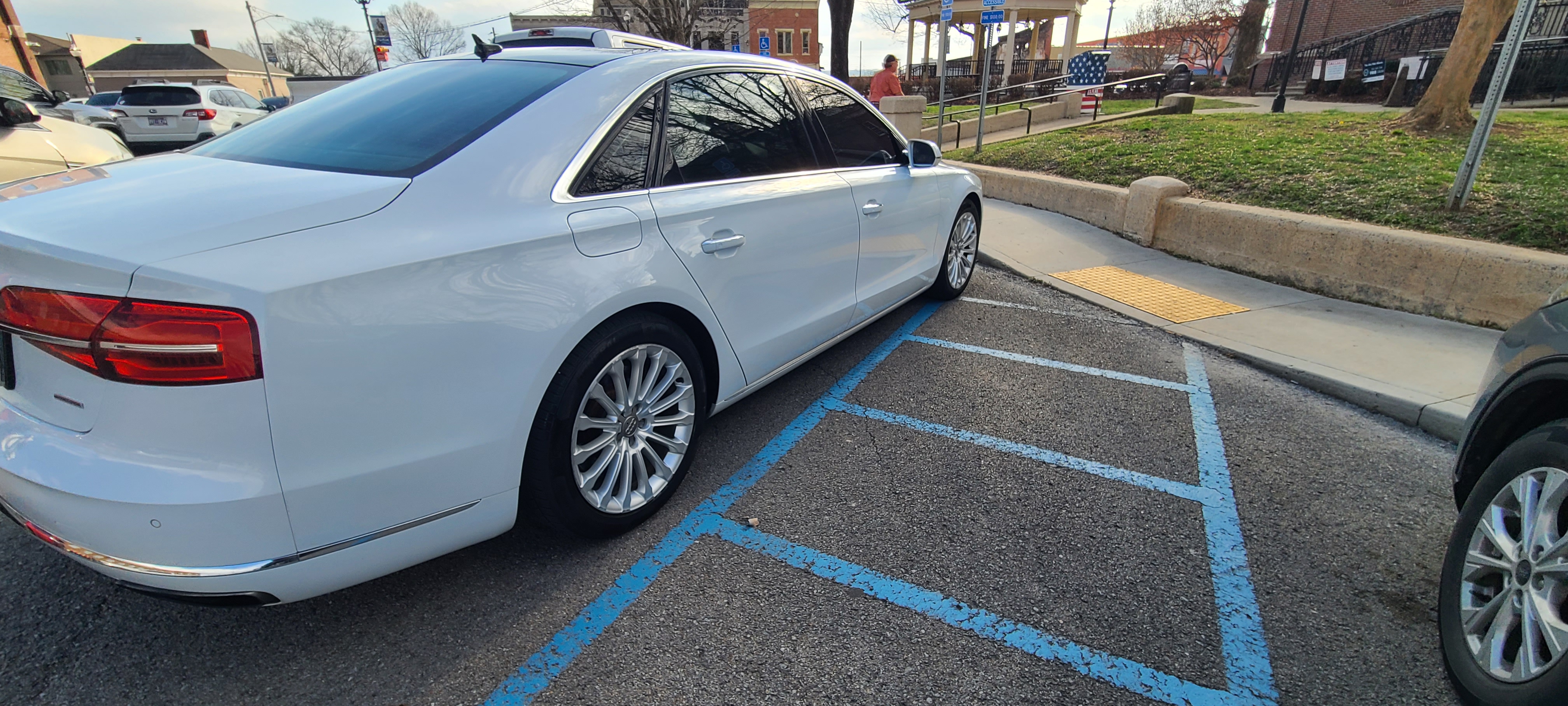 Used 2015 Audi A8 L 3.0T AWD/4WD image 6
