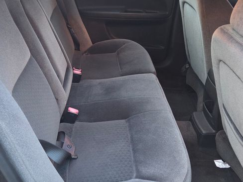 Used 2014 Chevrolet Impala LT w/ LT Sunroof Package image 14