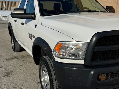 Used 2017 RAM 2500 Tradesman image 9