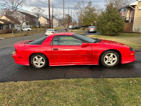 Used 1997 Chevrolet Camaro RS w/ Preferred Equipment Group 2 image 6