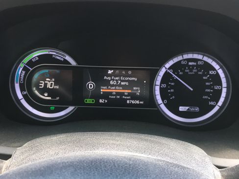 Used 2018 Kia Niro LX FWD image 6