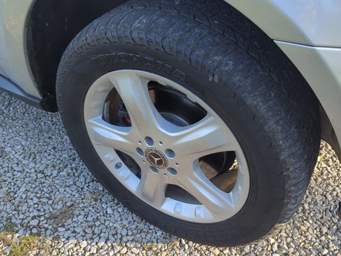 Used 2008 Mercedes-Benz ML 320 ML 320 CDI Sport Utility 4D image 15