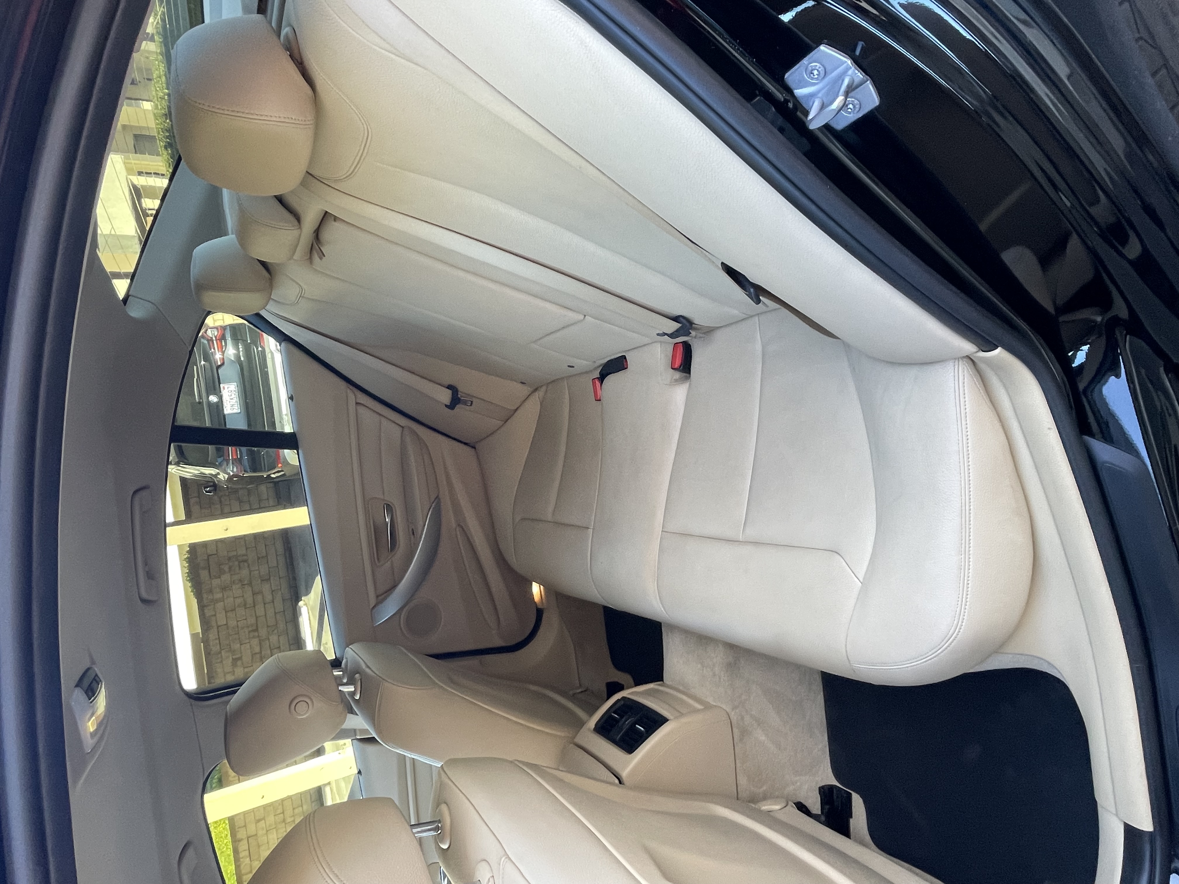 Used 2014 BMW 320i Sedan w/ Driver Assistance Package RWD image 16