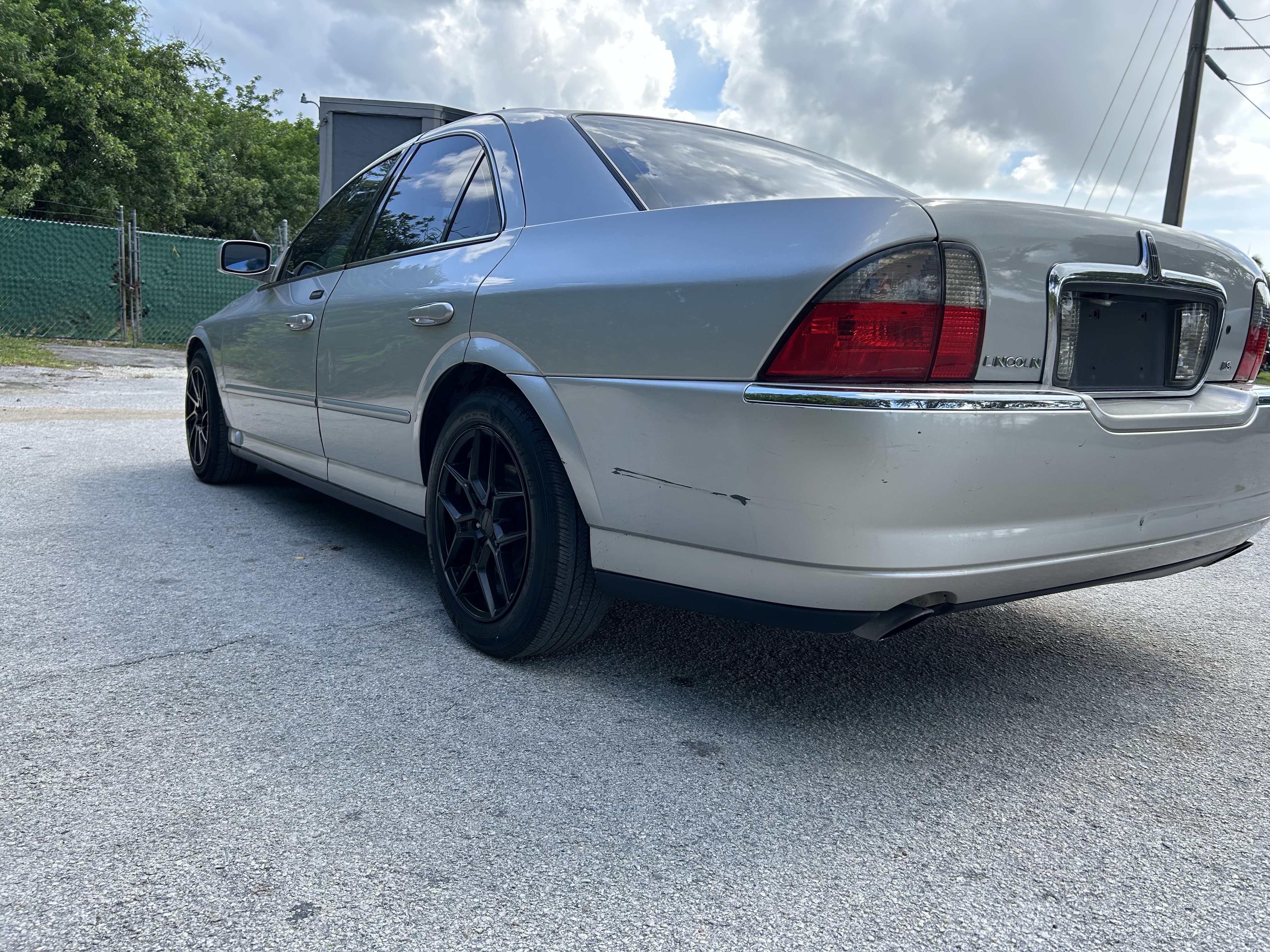 Used 2003 Lincoln LS RWD image 5
