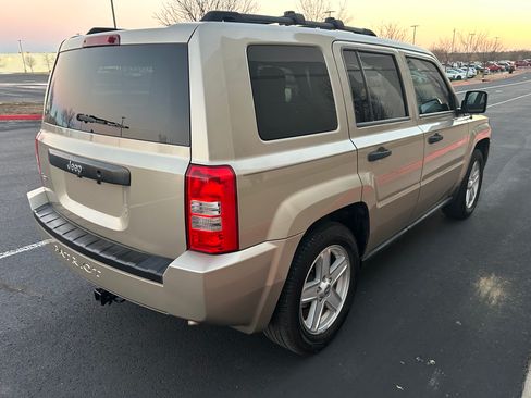 Used 2010 Jeep Patriot Sport image 8