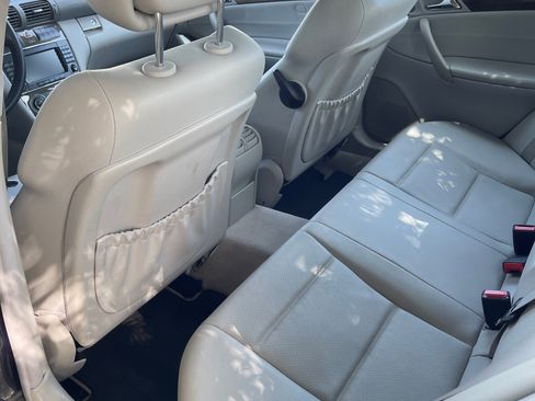 Used 2007 Mercedes-Benz C 230 Sedan image 6