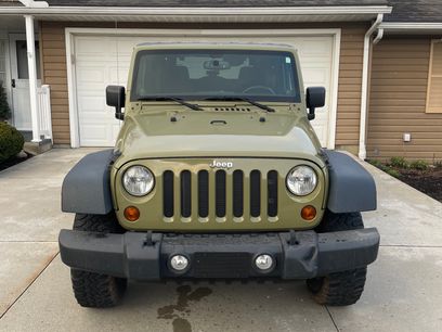 Used 2013 Jeep Wrangler Rubicon w/ PWR Convenience Group