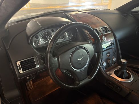 Used 2007 Aston Martin V8 Vantage Coupe image 15