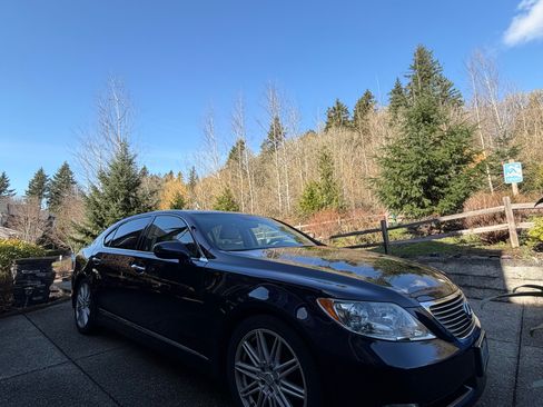 Used 2008 Lexus LS 460 L image 2