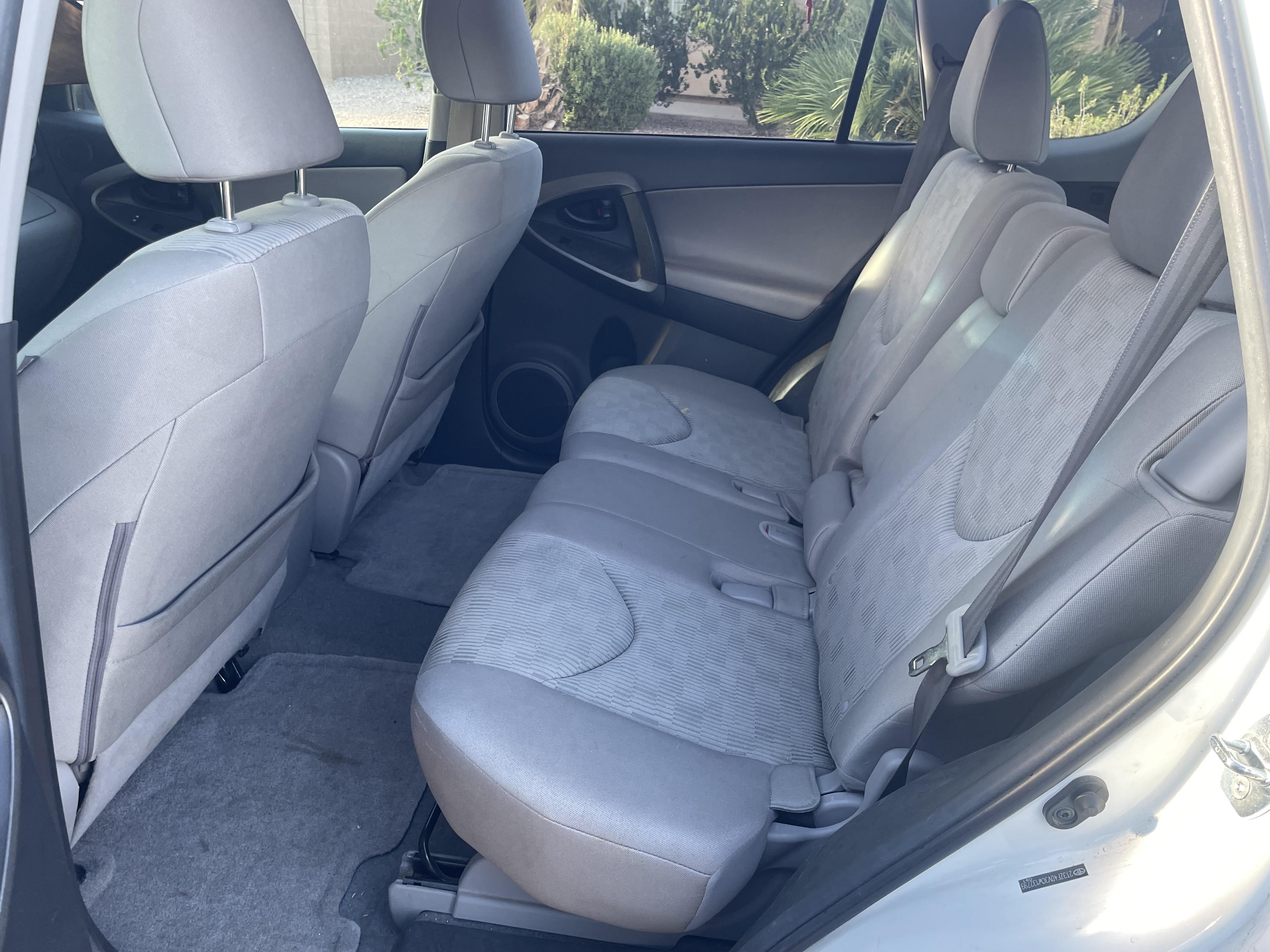 Used 2012 Toyota RAV4 FWD w/ Value Pkg image 6