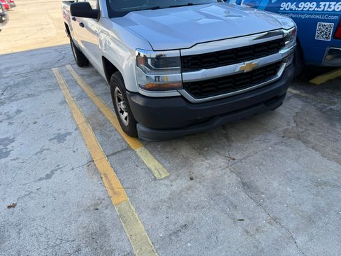 Used 2018 Chevrolet Silverado 1500 W/T image 9
