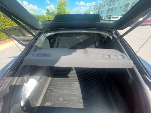 Used 2015 Porsche Panamera image 8