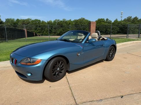 Used 2003 BMW Z4 2.5i RWD image 5