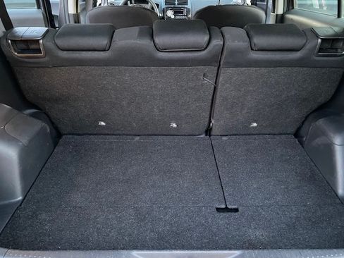 Used 2010 Scion xD FWD image 16