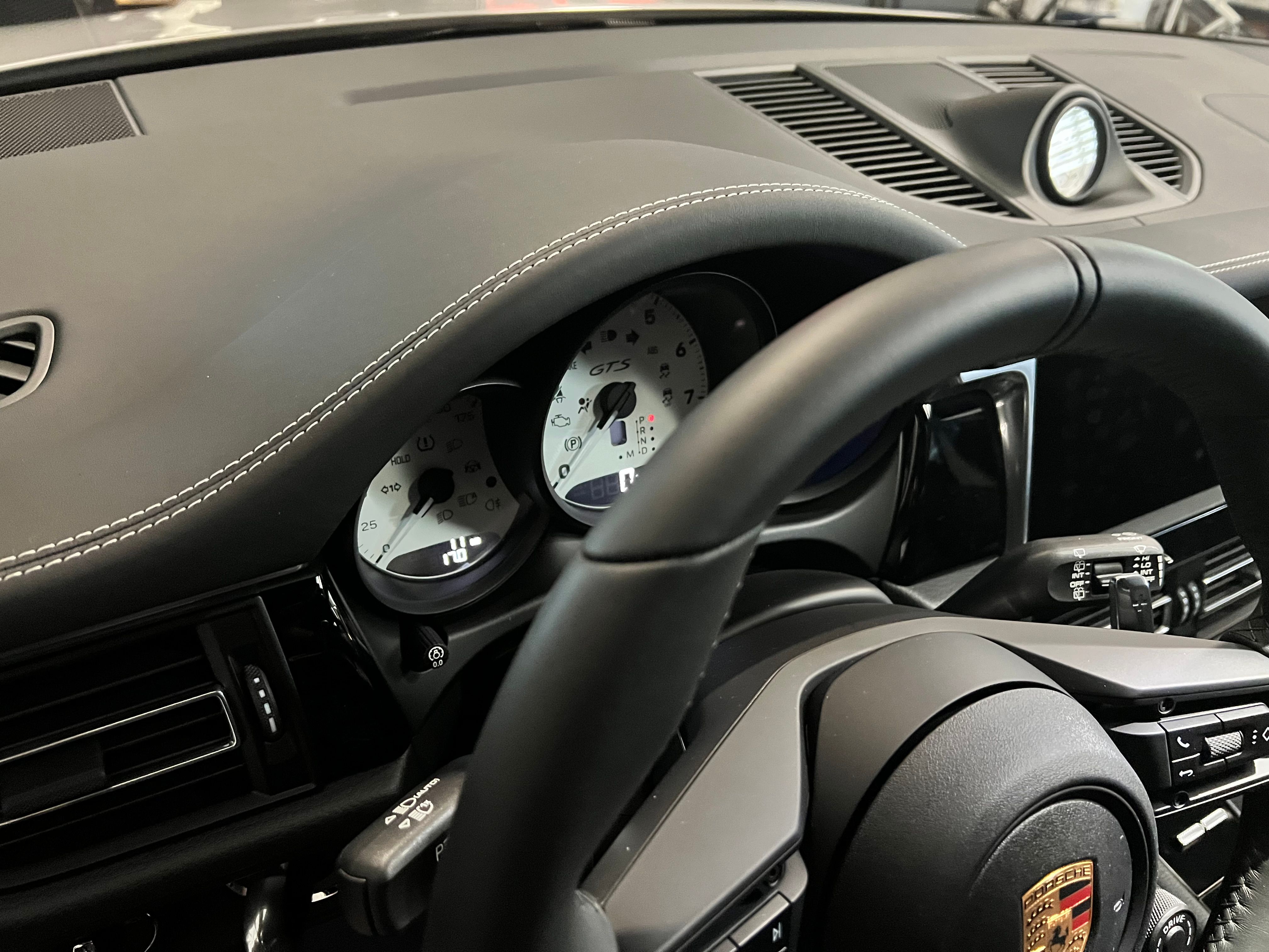 Used 2022 Porsche 911 Carrera S RWD image 11