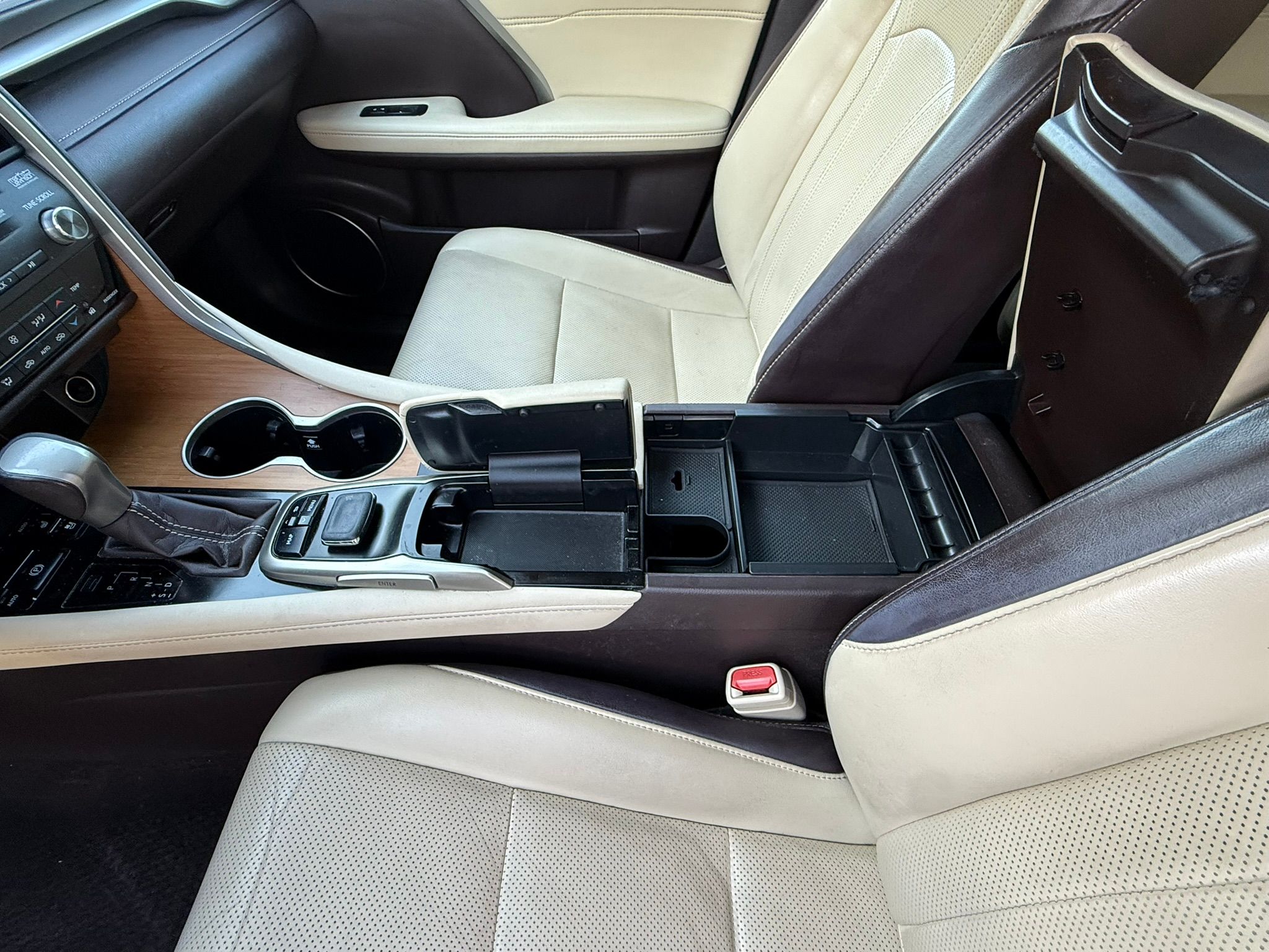 Used 2017 Lexus RX 350 FWD w/ Premium Package image 12