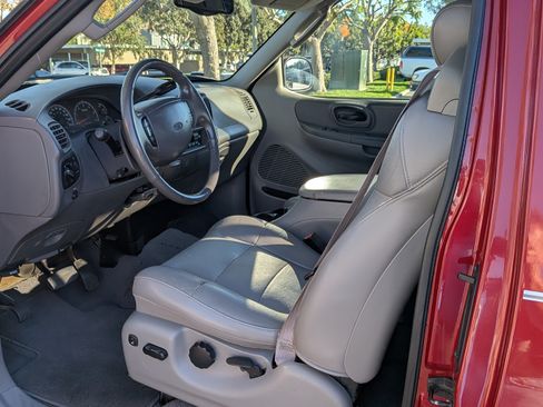 Used 2002 Ford F150 2WD SuperCab image 2