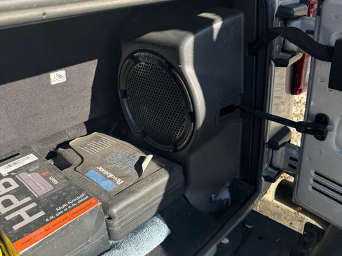 Used 2011 Jeep Wrangler Sport image 14