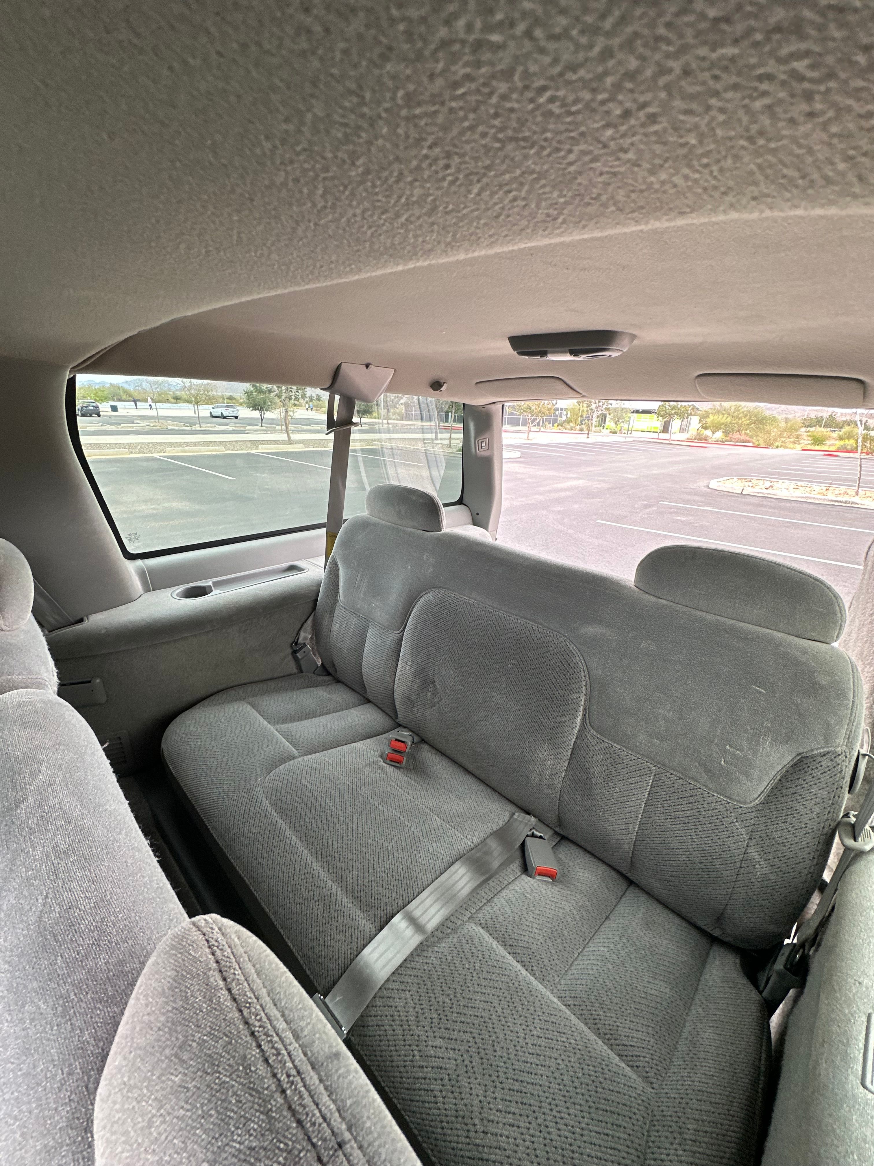 Used 1997 Chevrolet Suburban 4WD w/ Preferred Equipment Group 2 image 12