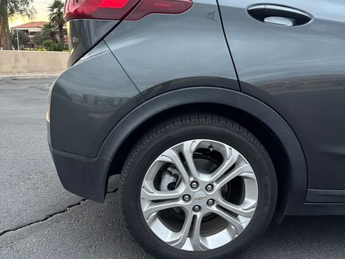 Used 2020 Chevrolet Bolt LT FWD image 13