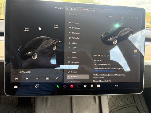 Used 2022 Tesla Model 3 Standard Range RWD image 16