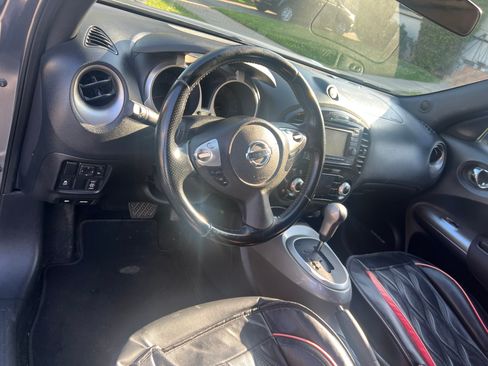 Used 2013 Nissan Juke SL w/ Sport Pkg image 5