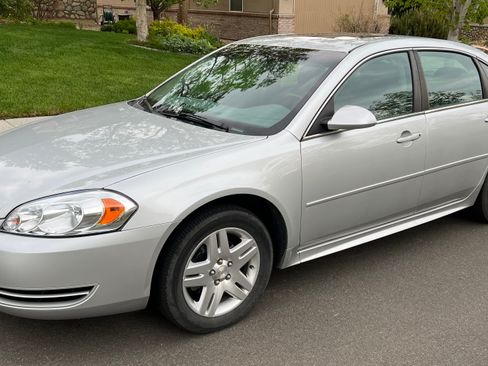 Used 2012 Chevrolet Impala LT w/ LT Sunroof Package FWD image 6