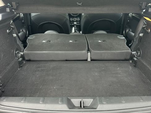 Used 2015 MINI Cooper S image 18