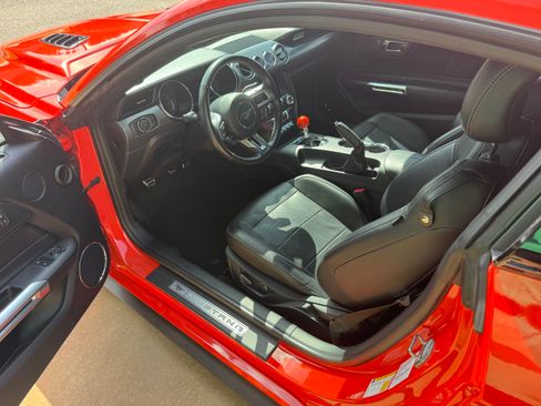 Used 2015 Ford Mustang GT Premium w/ GT Performance Package RWD image 13