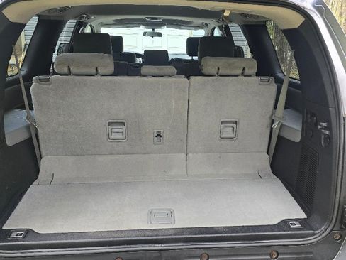 Used 2013 Toyota Sequoia SR5 AWD/4WD image 11