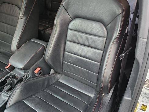 Used 2017 Volkswagen GTI Autobahn image 18